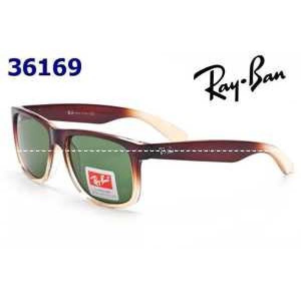 上品な印象   RAYBAN レイバン クールな雰囲気あるサングラス