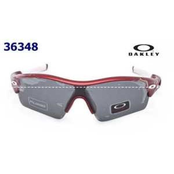 入手困難 2026 OAKLEY オークリー サングラス