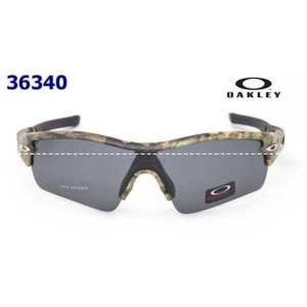 超レア 2026 OAKLEY オークリー サングラス