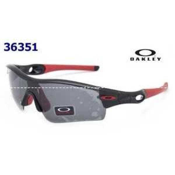 ◆モデル愛用◆2026 OAKLEY オークリー サングラス