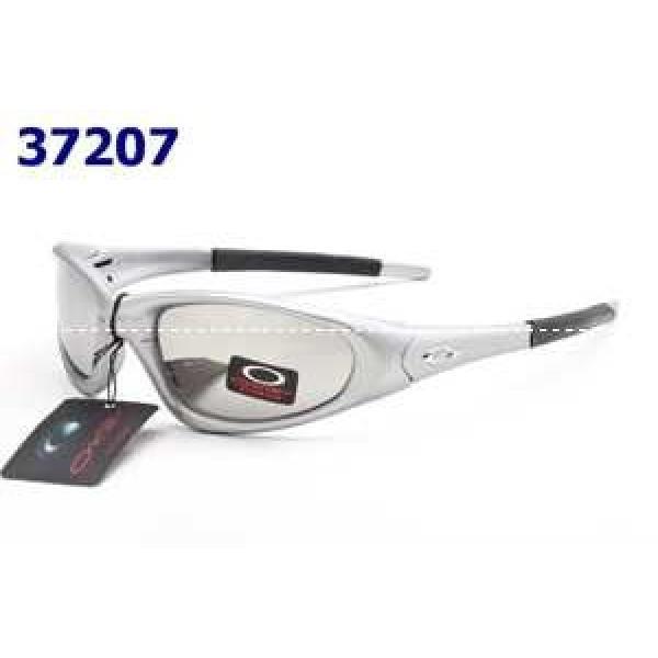 個性派 2026 OAKLEY オークリー サングラス