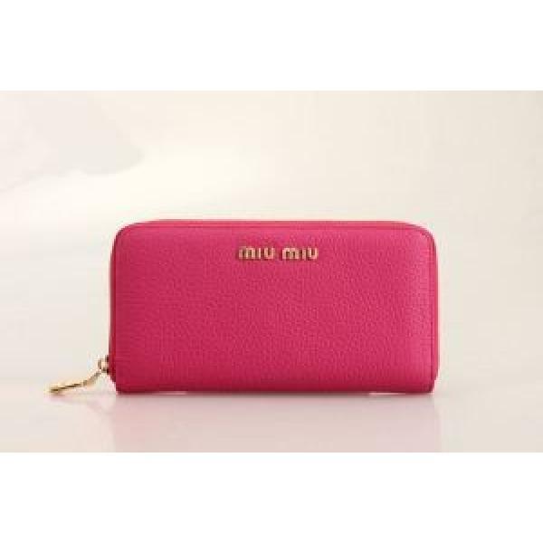 2026秋冬 完売品! MIUMIU ミュウミュウ  レディース長財布.111.