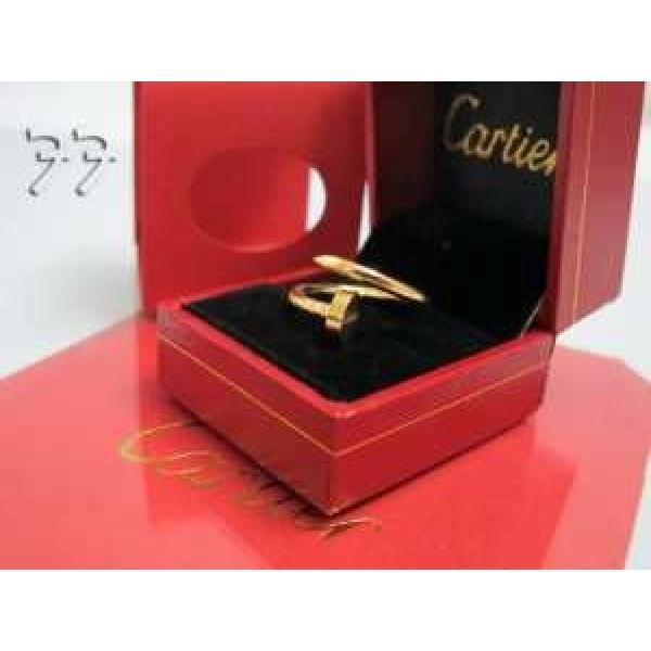 大人のおしゃれにCARTIER カルティエコピー 存在感が強い指輪.225.