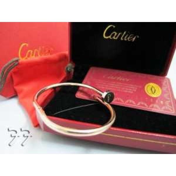 大人のおしゃれに 2025春夏 CARTIER カルティエ バングル.225.