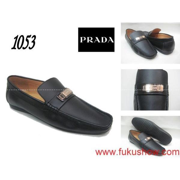 PRADA 2025秋冬新作