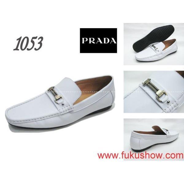 PRADA 2025秋冬新作
