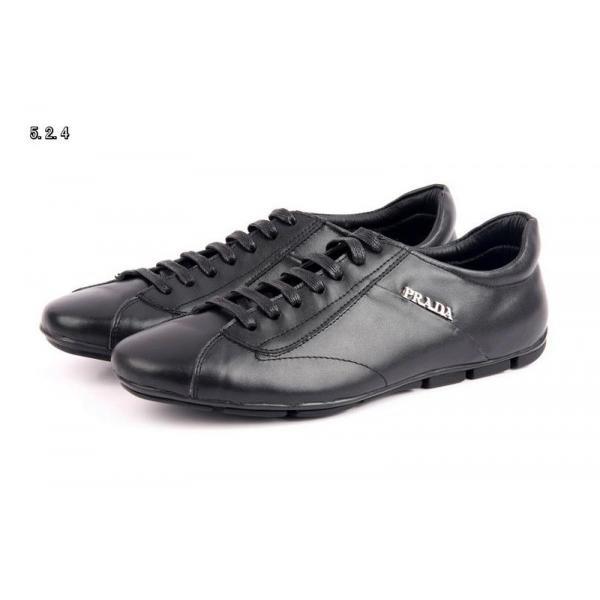 新作登場 2026-14秋冬新作 PRADA プラダ カジュアルシューズ 靴 BLACK