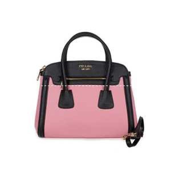 完売品！2026春夏 新作 PRADA プラダ 手持ち&amp;ショルダー掛け2596.68.