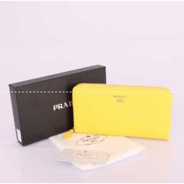 欧米韓流/雑誌 2026新作 PRADA プラダ レディース長財布0506.105.