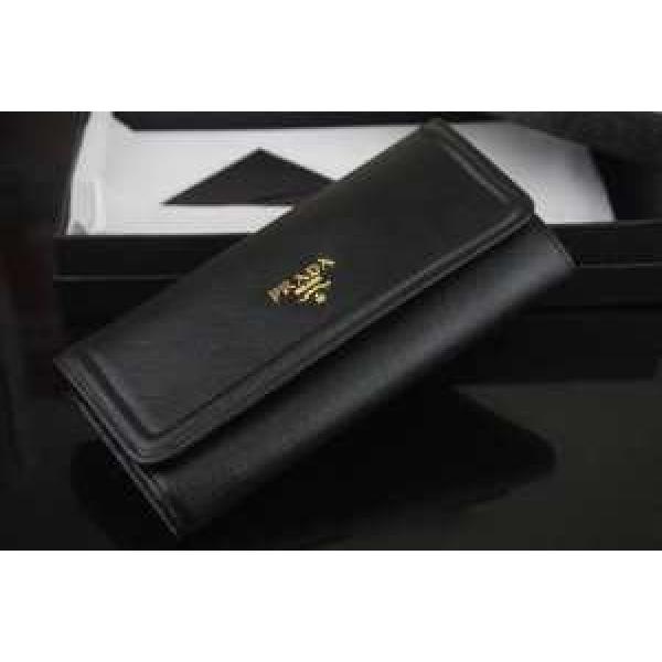 大人気！ 2026 PRADA プラダース長財布.105.