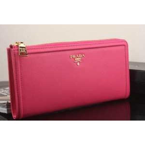 2026 入手困難 PRADA プラダース長財布.105.