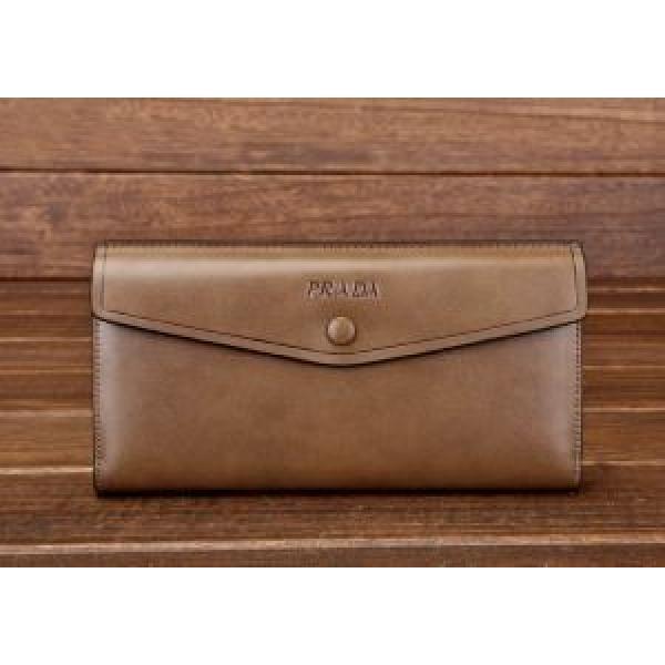 大特価 2026春夏 PRADA プラダ メンズ財布.158.
