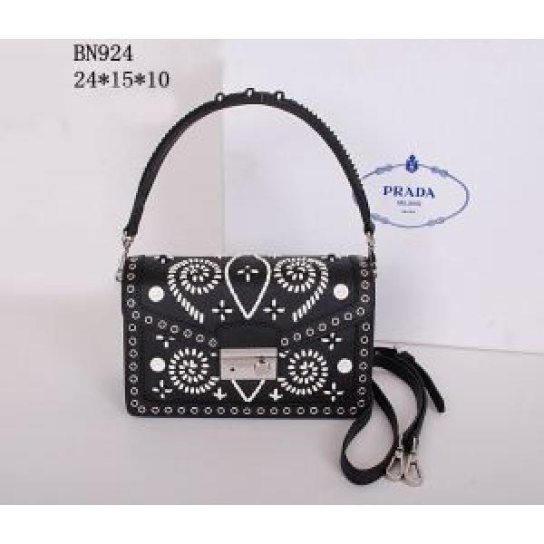 SALE!今季 2026 PRADA プラダ  手持ち&amp;ショルダー掛け BN924.68.