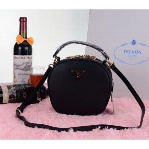 2026高級感演出 PRADA プラダ  手持ち&amp;ショルダー掛け BN2267.68.