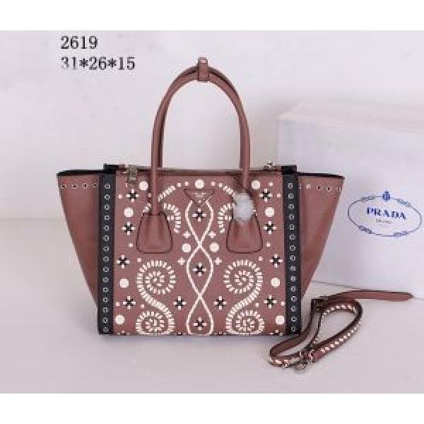 2026 最旬アイテム PRADA プラダ  手持ち&amp;ショルダー掛け 2619.68.
