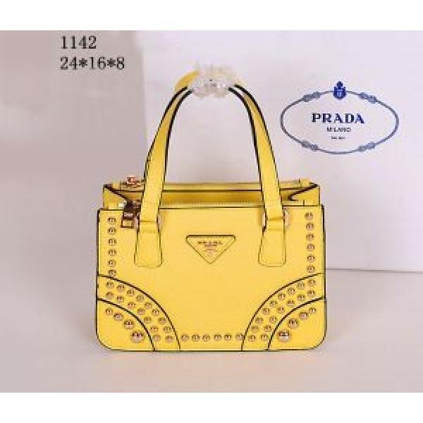 大人気！ 2026 PRADA プラダ  ハンドバッグ 1142.68.