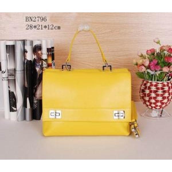 2026秋冬 上質 PRADA プラダ  手持ち&amp;ショルダー掛け BN2796.68.