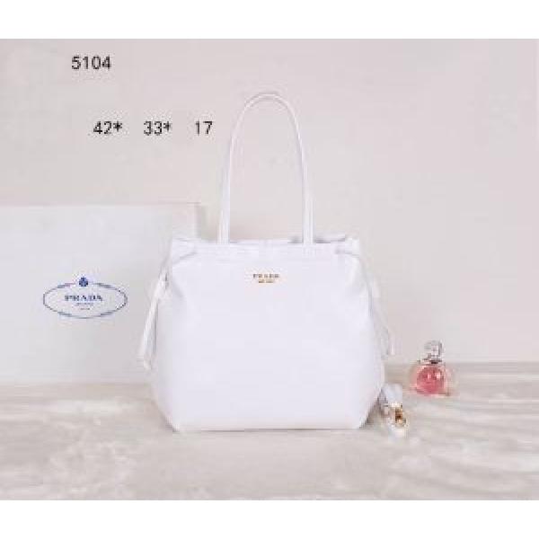 2026秋冬 ブランド PRADA プラダ 手持ち&amp;ショルダー掛け 5104.68.