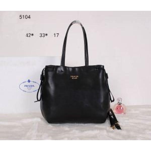 2026秋冬 ★安心★追跡付 PRADA プラダ 手持ち&amp;ショルダー掛け 5104.68.