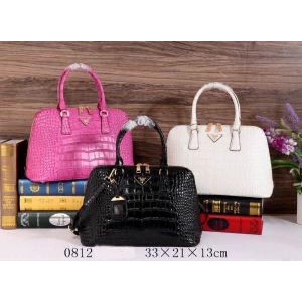 2026秋冬 首胸ロゴ  PRADA プラダ 手持ち&amp;ショルダー掛け 0812.68.