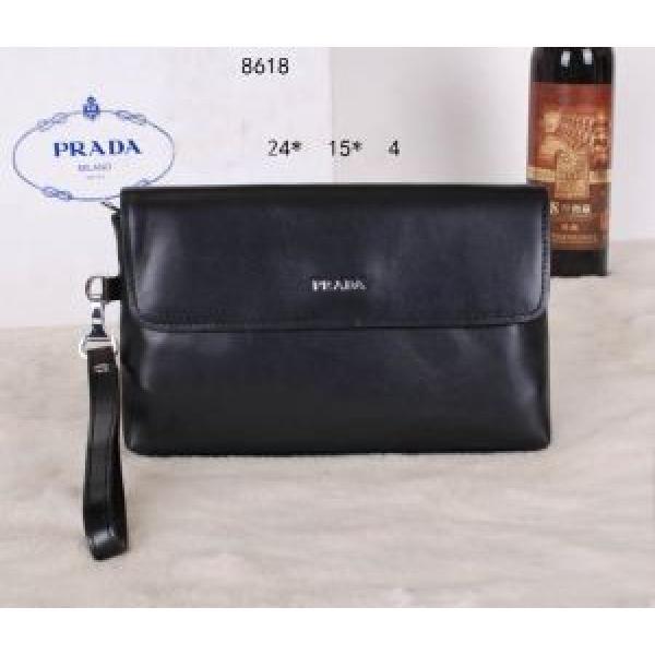 2026秋冬◆モデル愛用◆ PRADA プラダ 財布メンズ  8618.158.