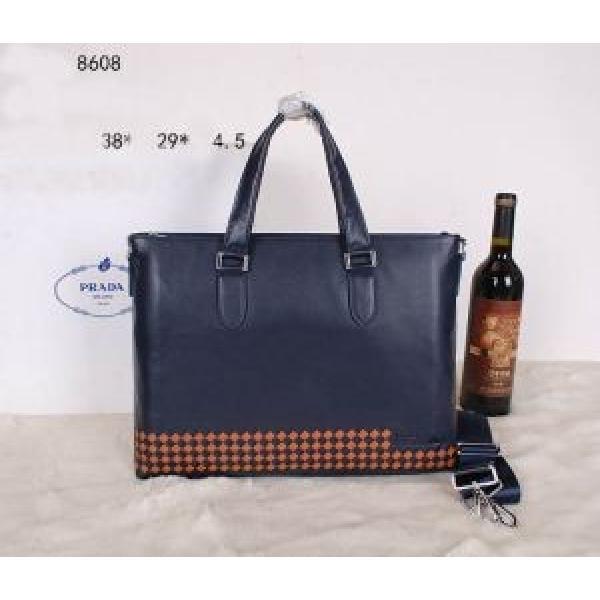 2026秋冬 高級感演出 PRADA プラダ メンズ用 手持ち&amp;ショルダー掛け 8608.57.