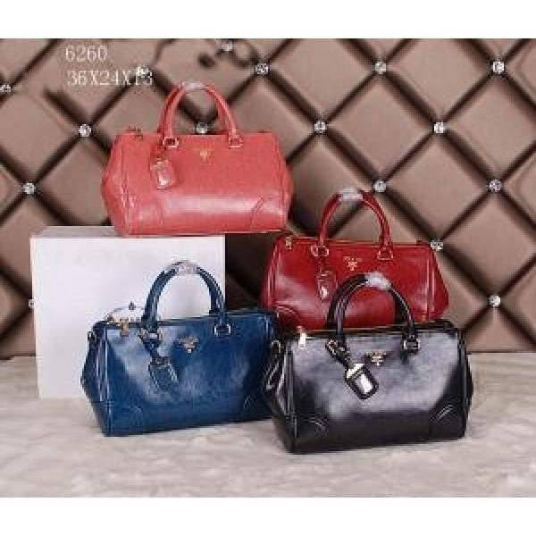 2026 PRADA プラダ 人気商品 手持ち&amp;ショルダー掛け 6260.68.