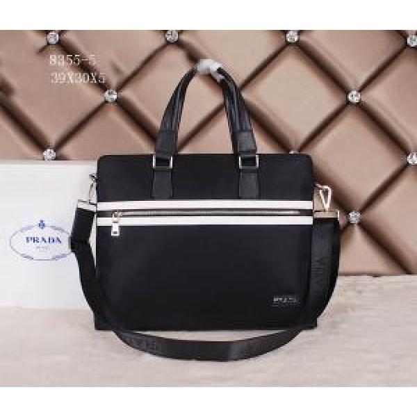 2025 最旬アイテム  PRADA プラダ メンズ用 手持ち&amp;ショルダー掛け 8355-5.57.