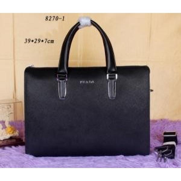 PRADA プラダ 人気が爆発 2026 メンズ用 手持ち&amp;ショルダー掛け 8270-1.57.
