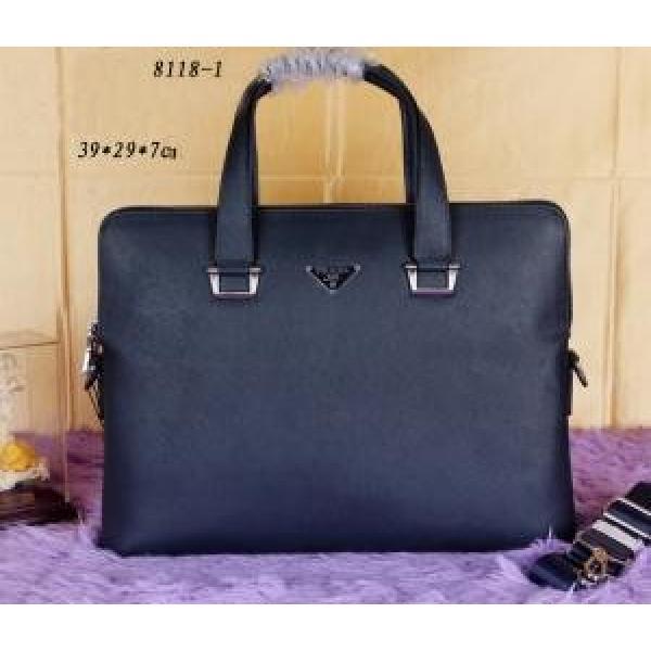 PRADA プラダ 人気商品 2026 ダブルファスナー使用 メンズ手持ち&amp;ショルダー掛け 8118-1.57.