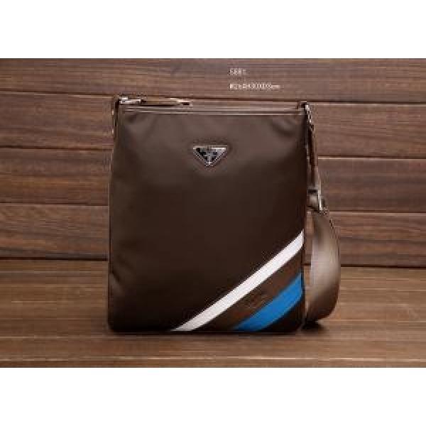 PRADA プラダ 2026 人気激売れ メンズ用 ショルダーバッグ 斜め掛けバッグ 5881.57.