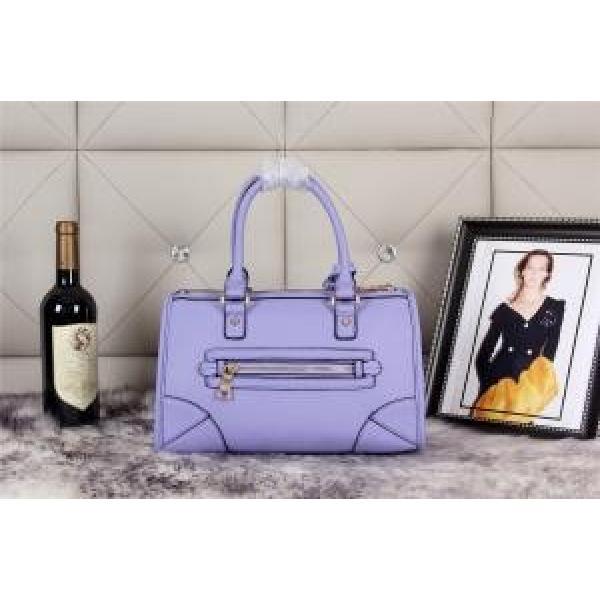 PRADA プラダ 2026 欧米雑誌  バックインバック 収納 ハンドバッグ 0639.68.