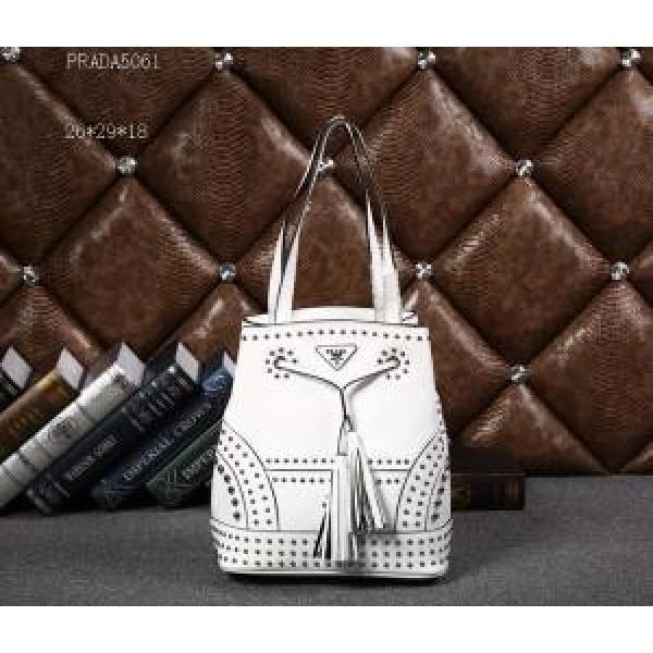 PRADA プラダ 2026 上質 収納力最高 ショルダーバッグ 5061.68.