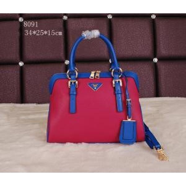 PRADA プラダ 2026 最旬アイテム 手持ち&amp;ショルダー掛け ボルトポケット付8091.68.