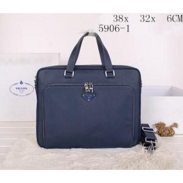 PRADA プラダ 2026 希少 メンズ用ショルダーベルト付 ハンドバッグ 5906-1.57.