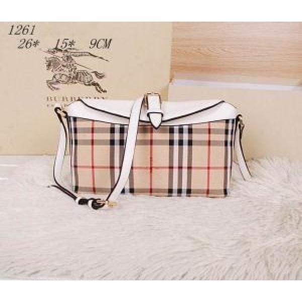 2026秋冬 ～希少 BURBERRY バーバリー  ショルダーバッグ.48..48.