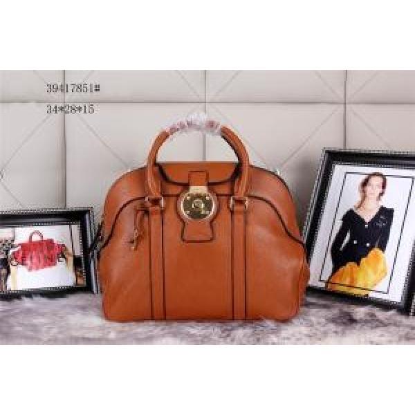 BURBERRY バーバリー 2026 高級感溢れるデザイン活躍のレディースハンドバッグ39417851.48..48.
