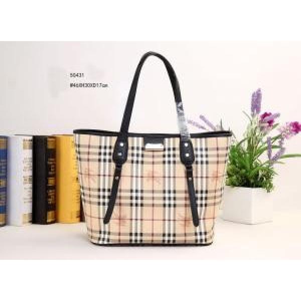 BURBERRY バーバリー 2026 人気が爆発 シンプルな外観 レディースショルダーバッグ50431.48..48.