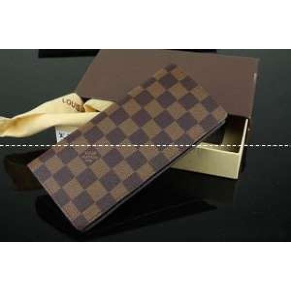 2026 新作 LOUIS VUITTON ルイ ヴィトン 二つ折り小銭入れ 長財布.153.