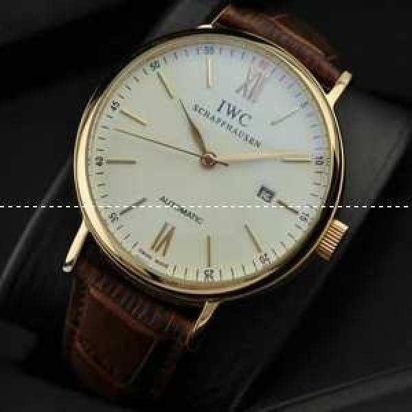 自動巻き 3針クロノグラフ IWC クオーツ メンズ腕時計　日付表示 ホワイト文字盤 43.10mm レザーベルト.209.
