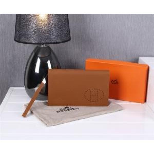 HERMES エルメス 大特価 2026 スナップボタン式開閉 財布メンズ 8056.160.