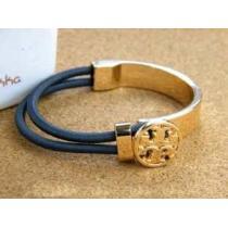 新入荷 2026秋冬新作 TORY BURCH トリーバーチ バングル.230.