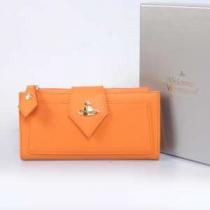 大人の優雅さVIVIENNE WESTWOOD 二つ折り小銭入れ 機能性ある長財布.112.