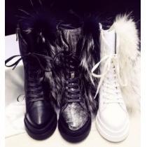 alexander mcqueen アレキサンダー マックイーン2026 ファー人気商品 ブーツ 3色可選