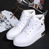 2026 SALE!今季 alexander mcqueen アレキサンダー マックイーン スニーカー