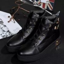 2026 入手困難 alexander mcqueen アレキサンダー マックイーンスニーカー