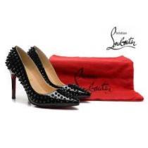 入手困難 2026 Christian Louboutin クリスチャンルブタンパンプス