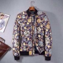 特選新作   2026秋冬 VERSACE ヴェルサーチ 綿入れ 2色可選 厳しい寒さに耐える