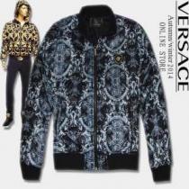 華やかなデザイン 2026秋冬  VERSACE ヴェルサーチ 綿入れ 2色可選 汚れしにくい