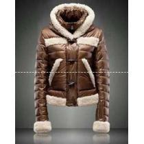 格安！2026-14秋冬新作 女性用 ジャケット MONCLER ダウンジャケット フード付 3色可選